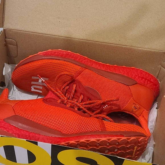 Pharell Williams Adidas ultra boost solar HUPRD - Picture 7 of 8